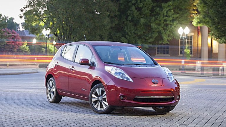 Nissan Leaf Latest Price, Specifications & User Review